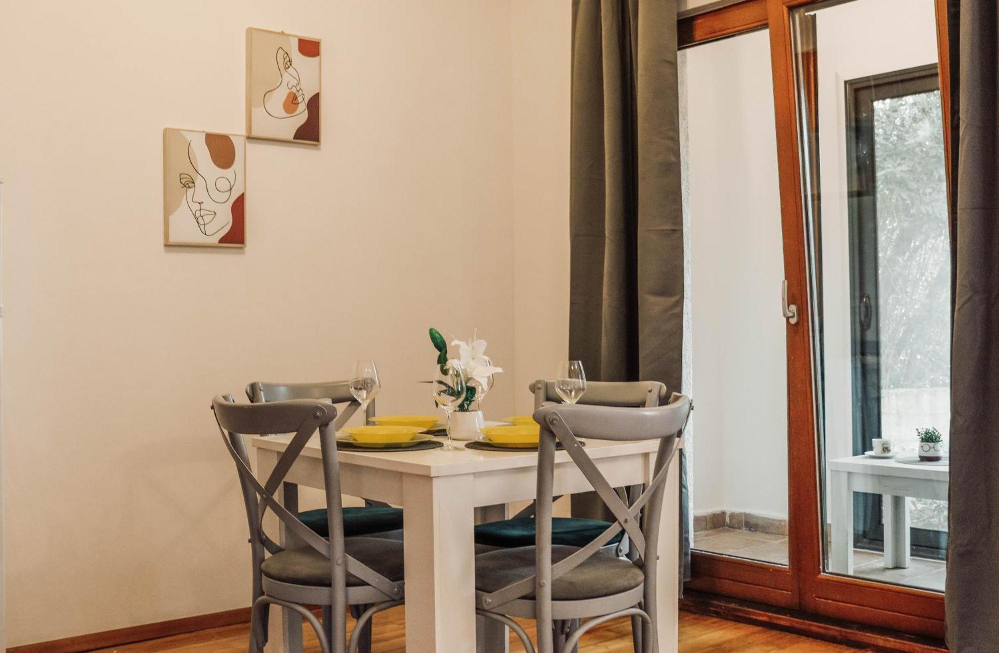 Apartman Mia Risan Exterior foto