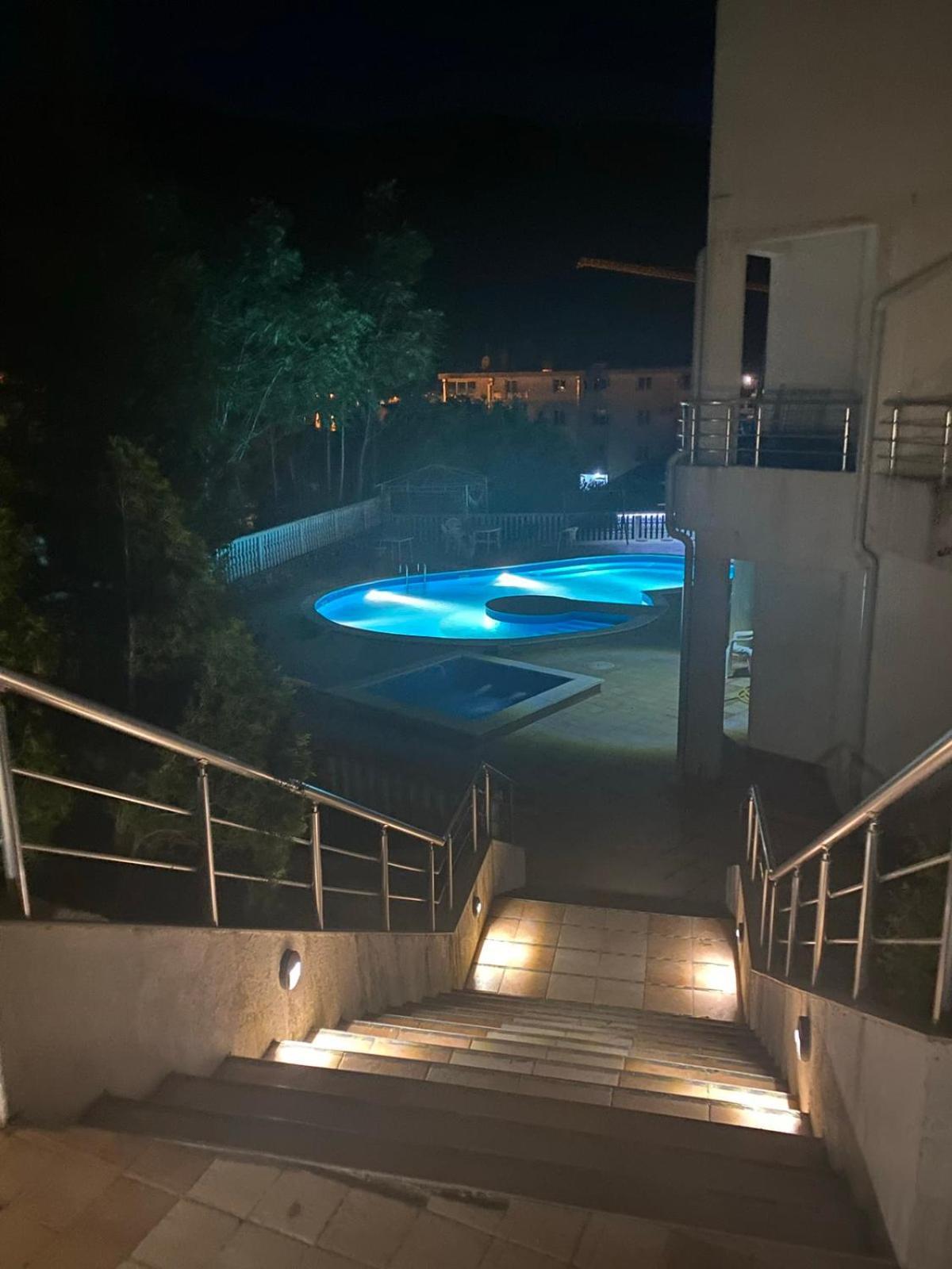 Apartman Mia Risan Exterior foto